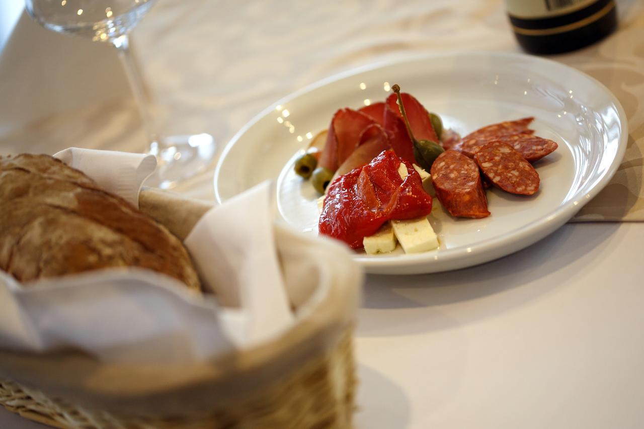 שינה Hotel Bystra מראה חיצוני תמונה